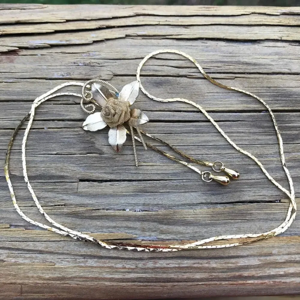 Vintage gold tone flower slide lariat necklace - mesh gold tone rose slide